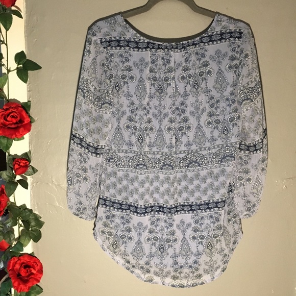 Blue patterned blouse - Picture 2 of 4